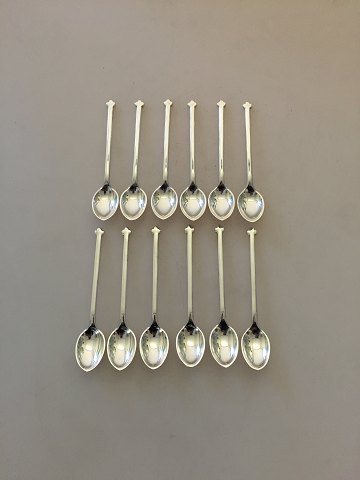 Hans Hansen 12 coffee spoons in Sterling Silver designed by Karl Gustav Hansen