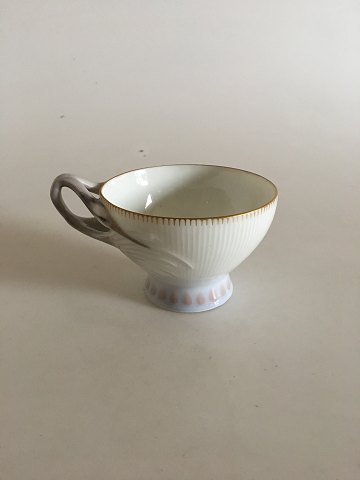 Bing & Grondahl Heron Pattern Tea Cup with gold