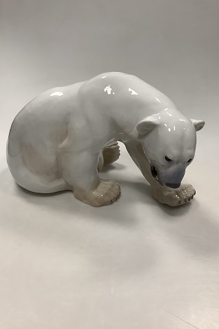 Bing & Grondahl Figurine Polar Bear No 1857
