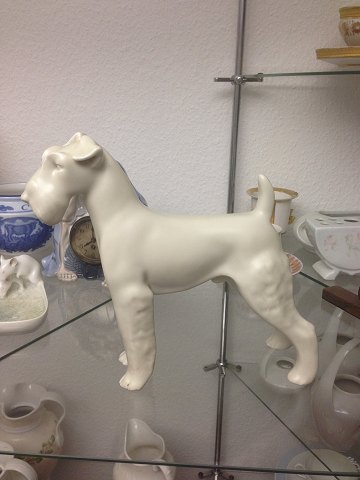 Bing & Grondahl Figurine of Large Dog No 2203/M