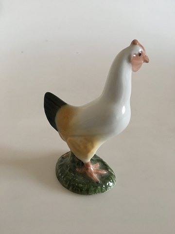 Bing & Grondahl Mothers day figurine of a chicken from 1990