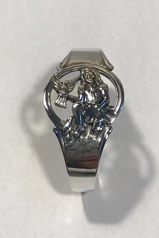 Danish Silver Napkin Ring (Girl with Pidgeons)