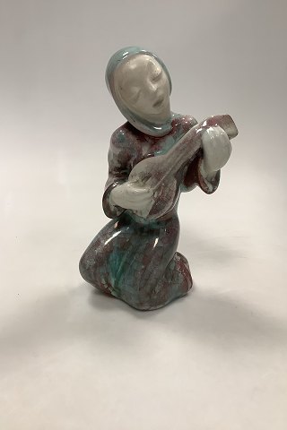 Michael Andersen Ceramic Figurine of Citar Player No. 3985