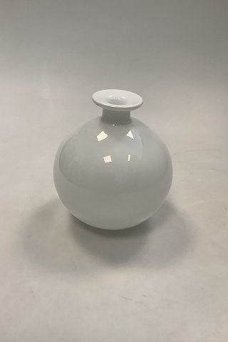 Holmegaard Carnaby Ball Vase Modern in White