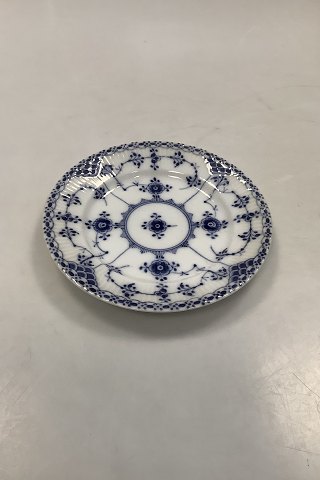Royal Copenhagen Blue Fluted Half Lace Plate No. 575