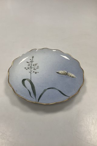 Bing & Grondahl Cake Plate with Flower decoration and goldrim.
