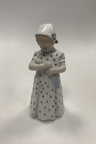 Bing and Grondahl Figurine - Mary No. 1721
