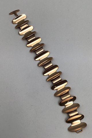 A. Dragsted 14K Gold Modern Bracelet Measures