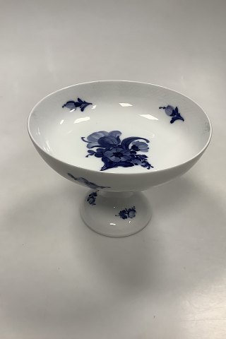 Royal Copenhagen Blue Flower Braided Bowl on foot No 8064