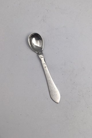 Georg Jensen Silver Continental Salt Spoon, long No. 104