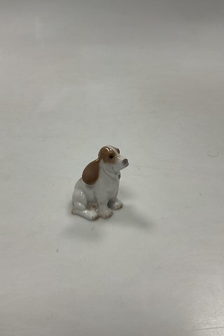 Bing and Grøndahl Miniature Figurine of Spaniel No. 2547