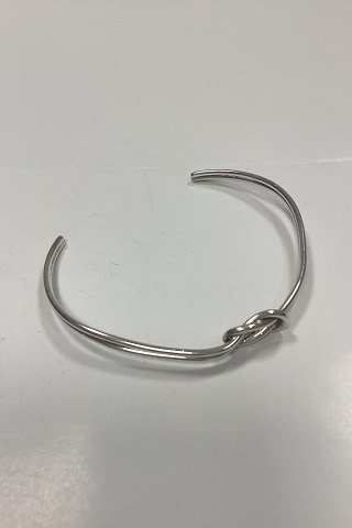 Modern Open Neckring in unmarked silver
