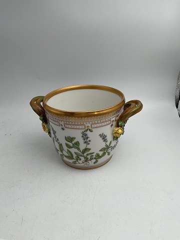 Royal Copenhagen Flora Danica  Wine Cooler No 20/3570