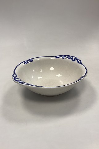 Villeroy and Boch Blue Olga round Bowl