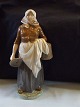 Royal Copenhagen Figurine Milkmaid No 899