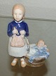 Bing & Grøndahl Figurine Girl washing doll No 2563