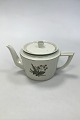 Royal Copenhagen Quaking Grass Tea Pot No 884/9534
