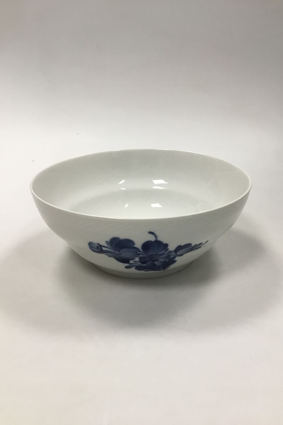 Danam Antik * Royal Copenhagen Blue Flower Braided Vegetable Bowl No 8065